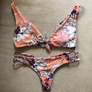 Midori Bikini in Bonzai
